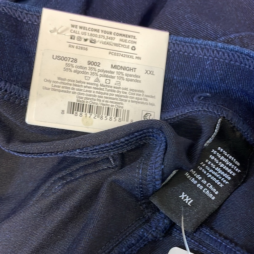 Hue Leggings Size 20/XXL Midnight Blue Color. - Picture 8 of 10